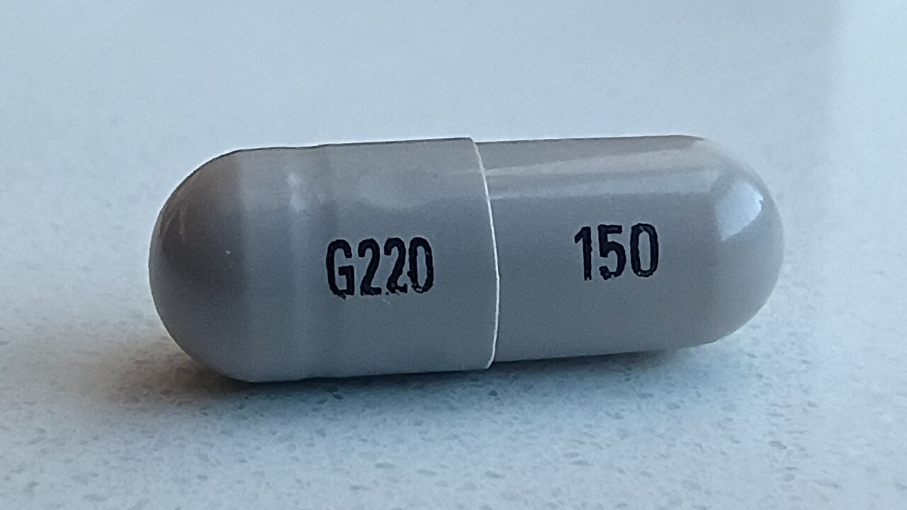 Lithium carbonate 150 mg capsule